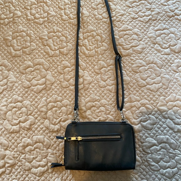 Women’s crossbody - Picture 2 of 6